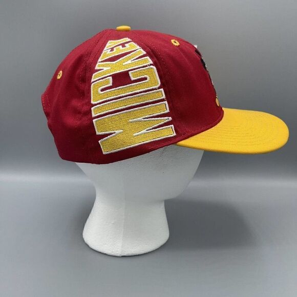 Goofy’s Hat Co. Disney Mickey Mouse Big Print Embroidered Red SnapBack Hat - Picture 2 of 8